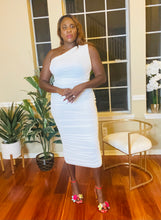 Load image into Gallery viewer, Elegant Nancy Fitted Dress | Sleek & Sophisticated Style