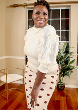 Load image into Gallery viewer, Luxurious Mavis Sweater | Cozy and Stylish Knitwear