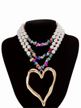 Load image into Gallery viewer, Vibrant Pearl Necklace
