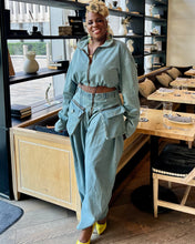 Load image into Gallery viewer, Newbie Ann Jeans | Trendy and Comfortable Denim
