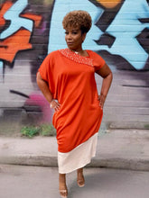 Load image into Gallery viewer, Suave Ann Flattering Dress | Chic &amp; Elegant Style
