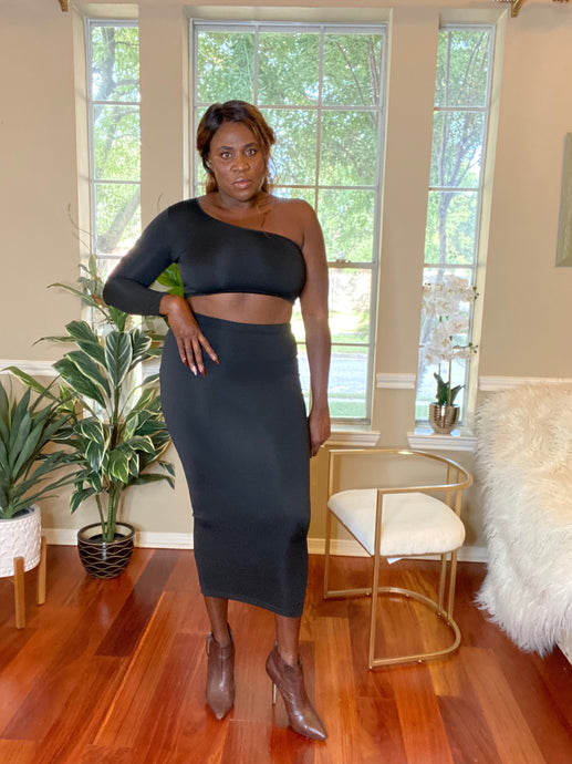 Enticing Lici | One-Shoulder Top & Fitted Skirt Set