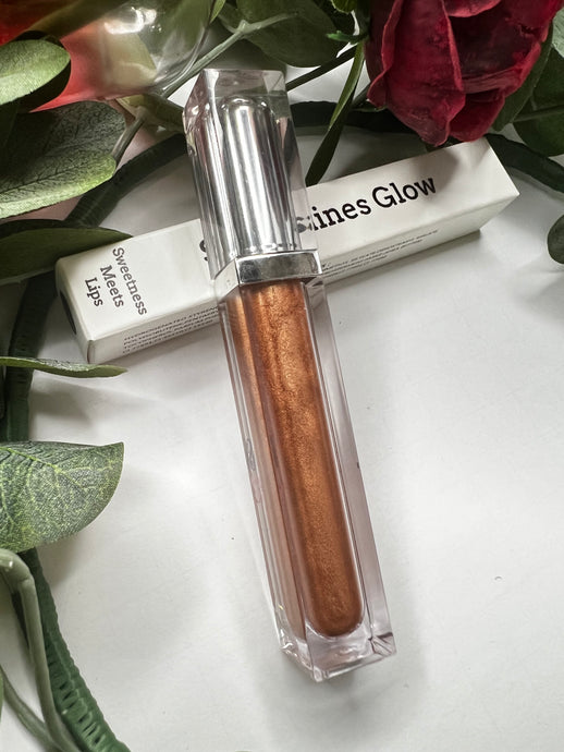 Rich Matte Lip-Color | Bold and Long-Lasting Beauty