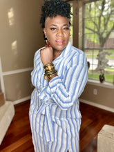 Load image into Gallery viewer, Fab Ethlyn | Perfect Summer Wear for Stylish Comfort
