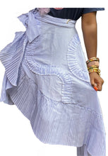 Load image into Gallery viewer, Notable Nicole Must-Have Wrap Skirt | Stylish and Versatile Fashion
